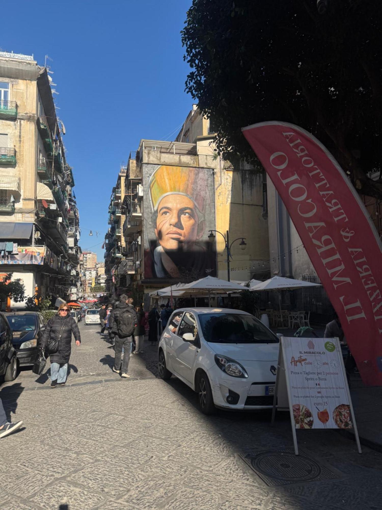 Nanninella * Naples